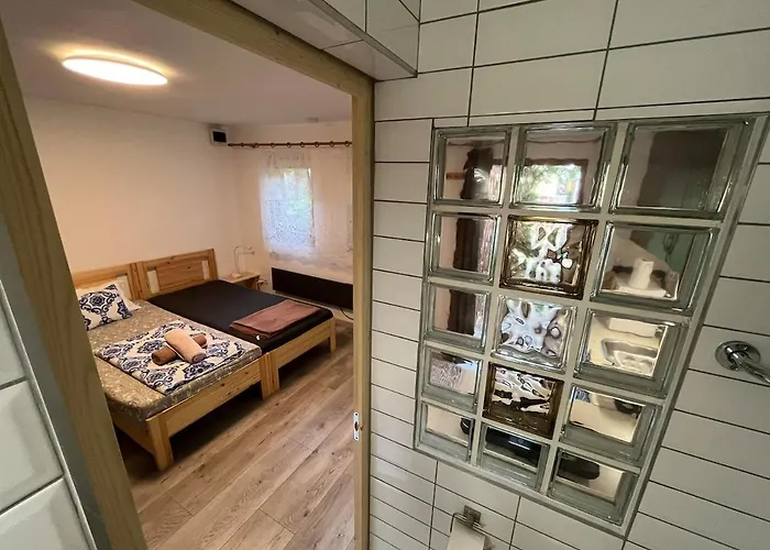 Appartement Ujkishaz - *