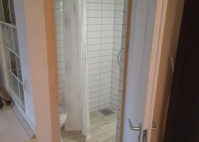 Ujkishaz - Appartement Budapest
